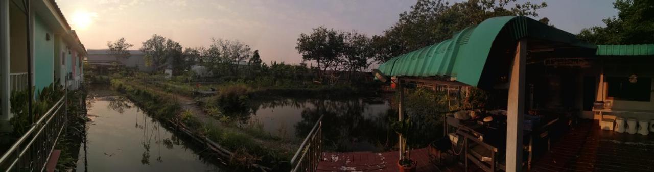 Ban Ing Suan Hotel Samut Prakan Exterior photo